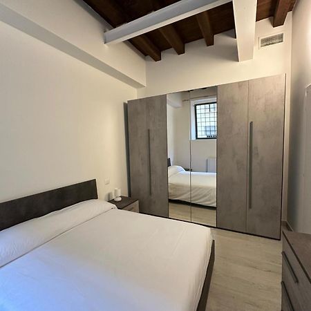 Al Campanile Apartment เวโรนา ภายนอก รูปภาพ